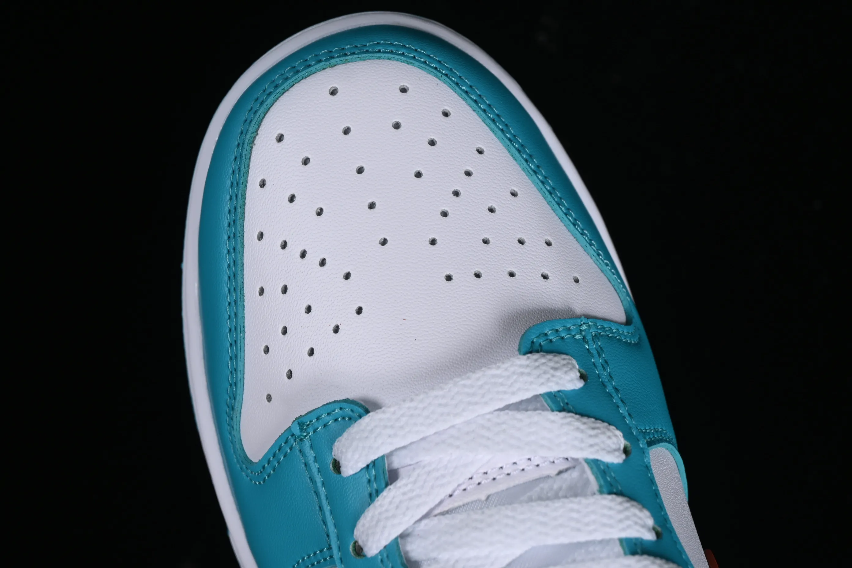 All categories Nk SB Dunk series Nk SB Dunk Low low-top sneakers Nk SB Dunk Low white green orange low-top casual sneakers DV0833-102